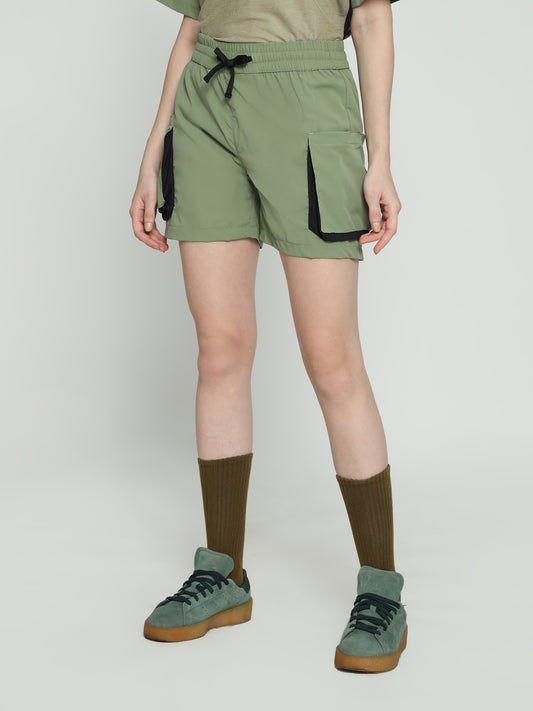 Utilitarian Female Hot Pants Light Green