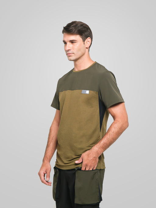 Unisex Ultimate Utilitarian Army Male T-shirt